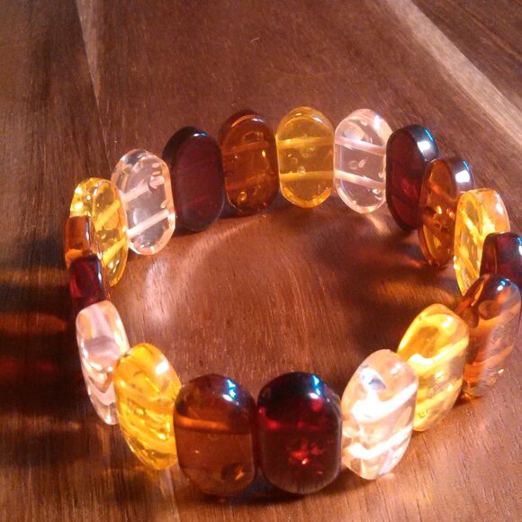 Multi-Color Simulated Amber Block Bead Stretch Bracelet - Picture 5 of 11